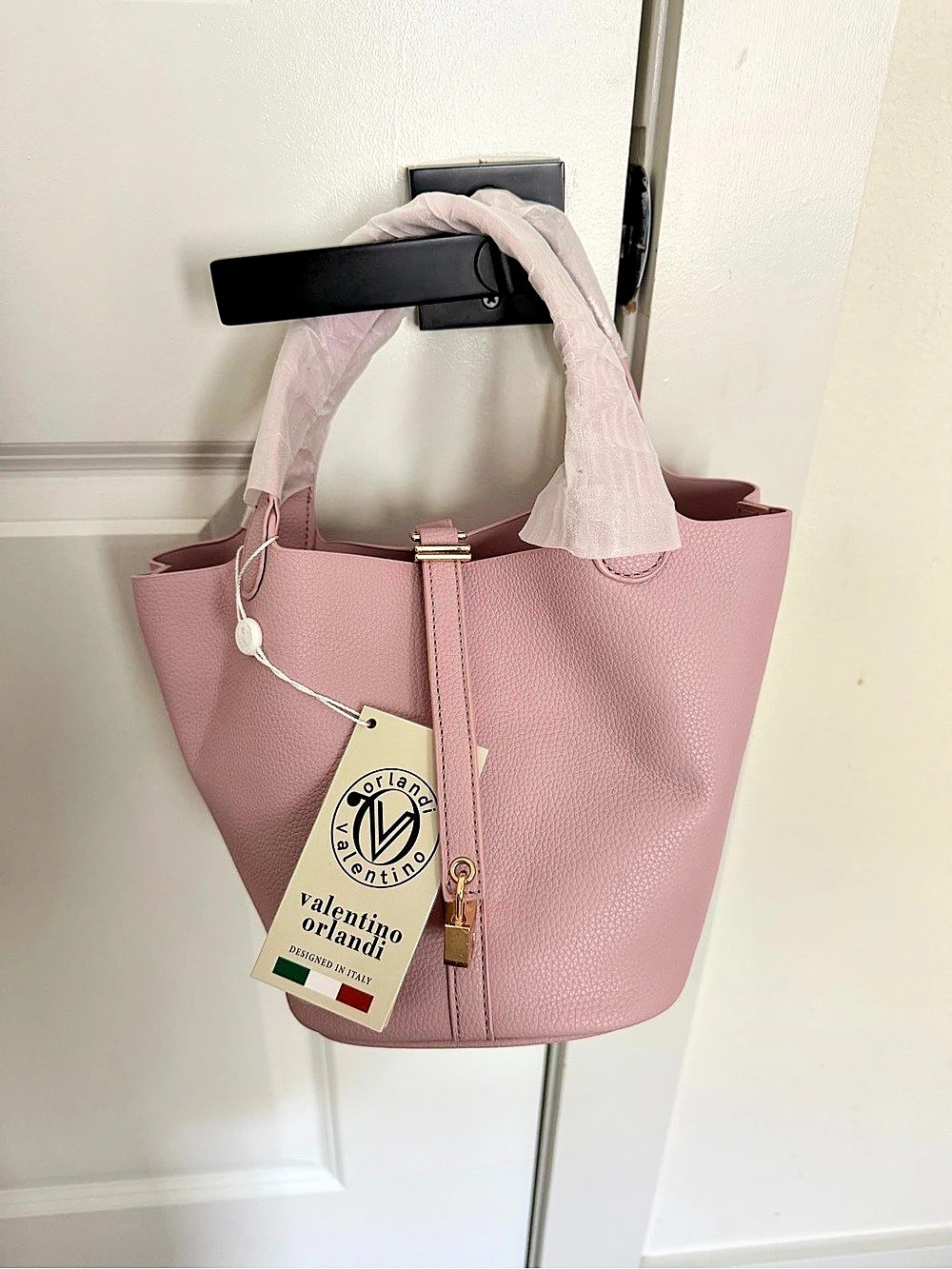Valentino Orlandi Lavender Pebbled Bucket Bag Gold Hardware NWT